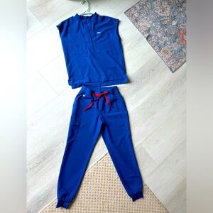 OLYMPIC Blue XS FIGS scrub set.